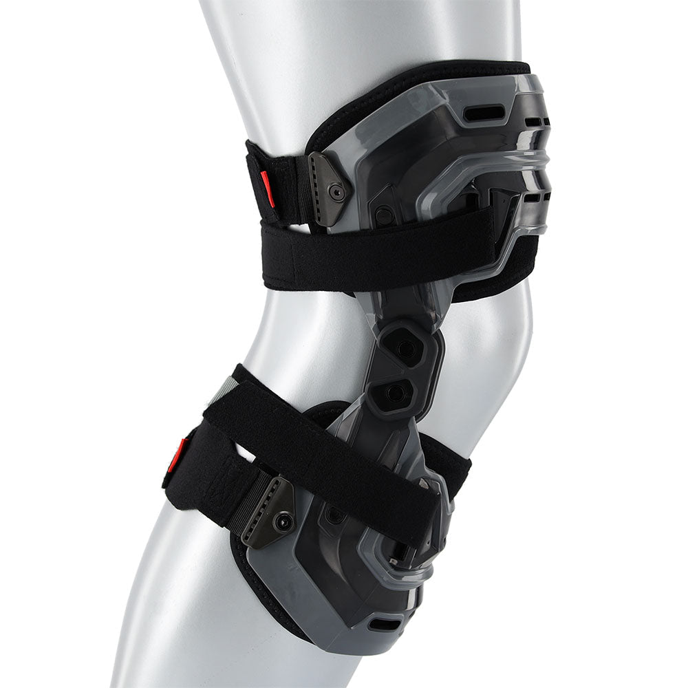 McDavid Elite Bio-Logix™ Knee Support Brace [4200]