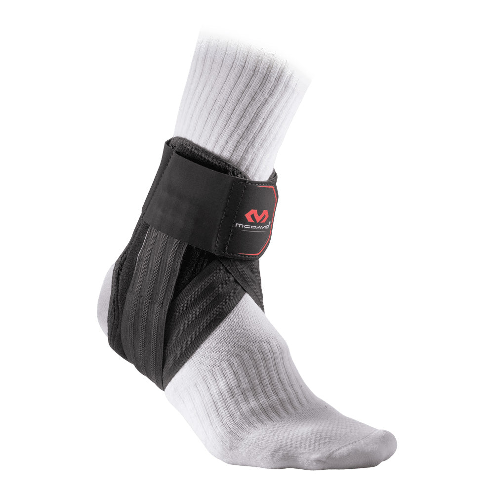 Shop McDavid Football Ankle brace Stealth Cleat [4314] McDavid EU